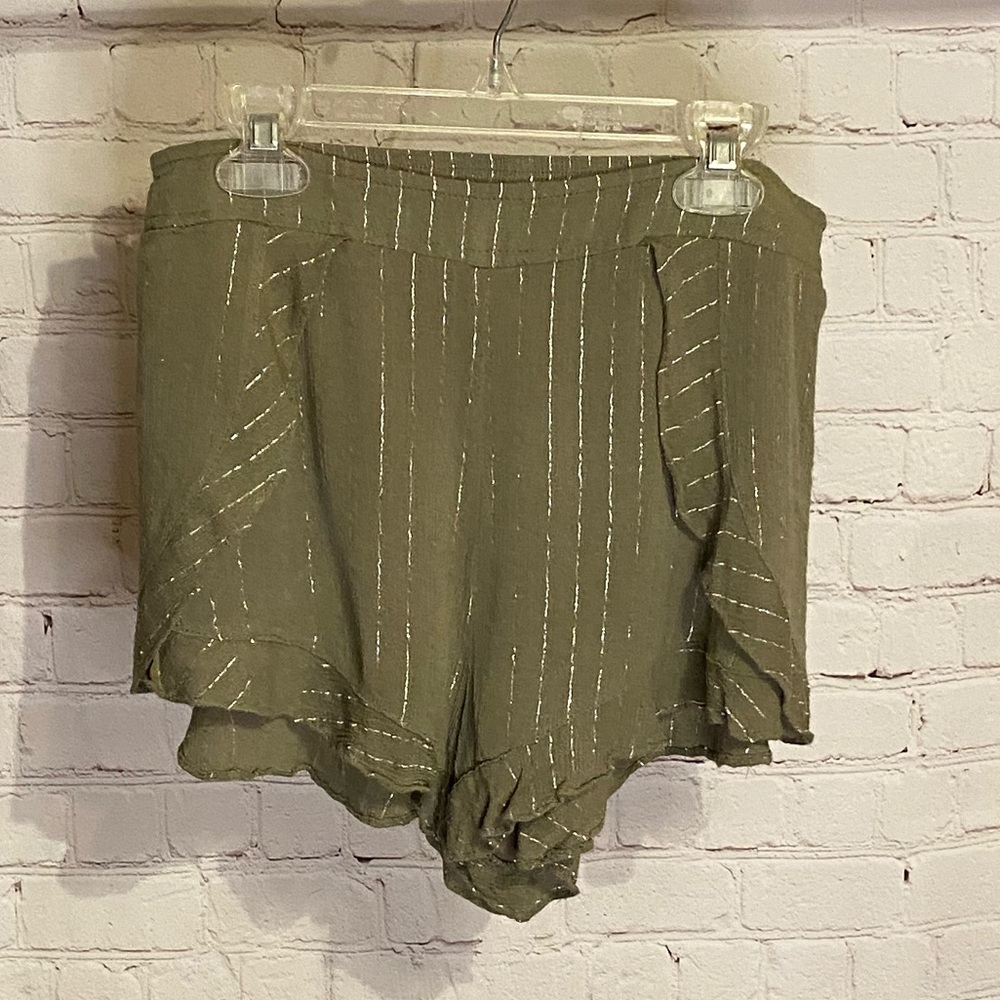 Honey Belle green and silver stripped shorts size medium boho